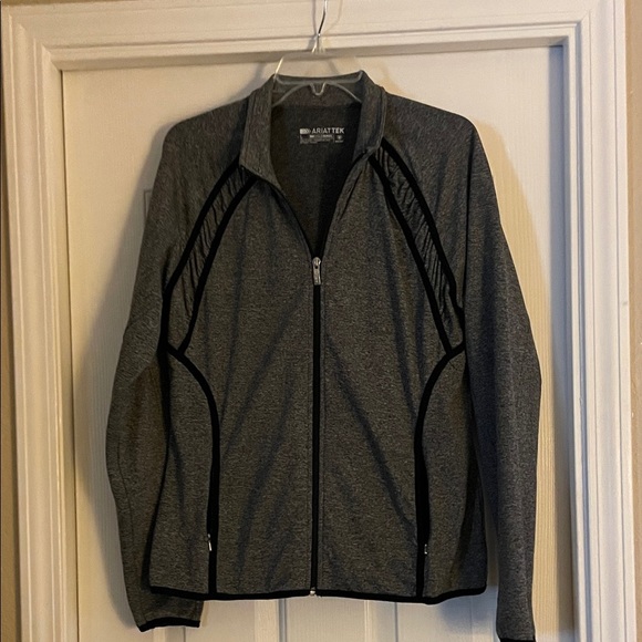 Ariat tek Performance Jacket in Dark Gray size L cold series new - Picture 2 of 4